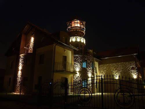 Willa latarnik pokoje goscinne leba