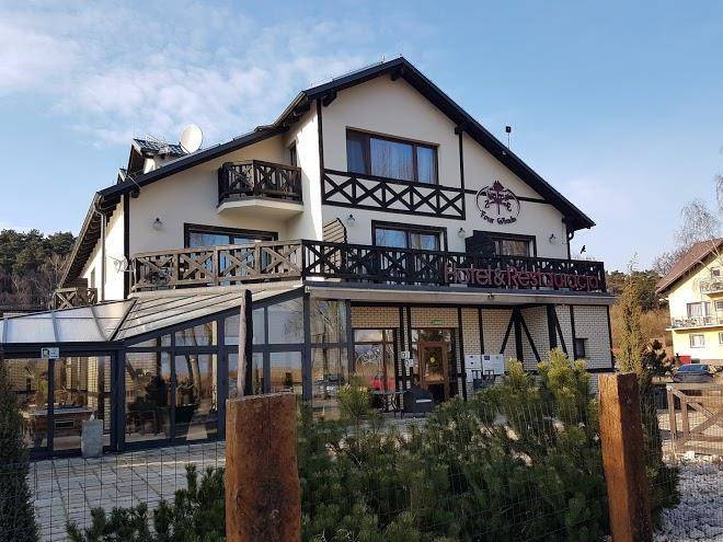 Four winds resort & spa