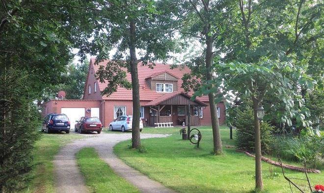 Swierki Lukrecji Gospodarstwo Agroturystyczne Image