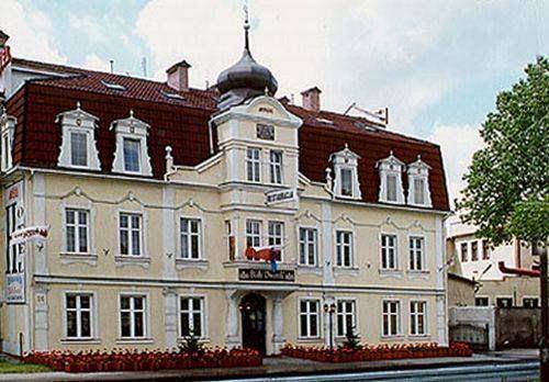 Hotel bialy dworek