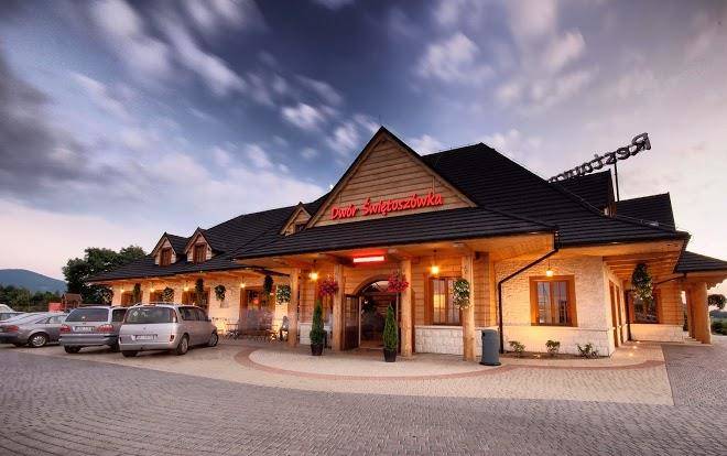 Dwor Swietoszowka Image