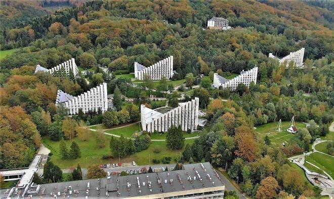Hotel jaskolka