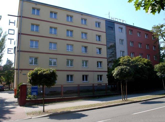 Hotel malinowski economy