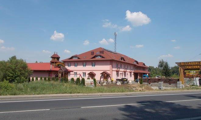 Cezar centrum bankietowo noclegowe