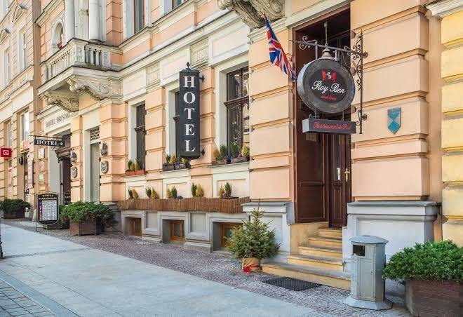 Hotel bristol