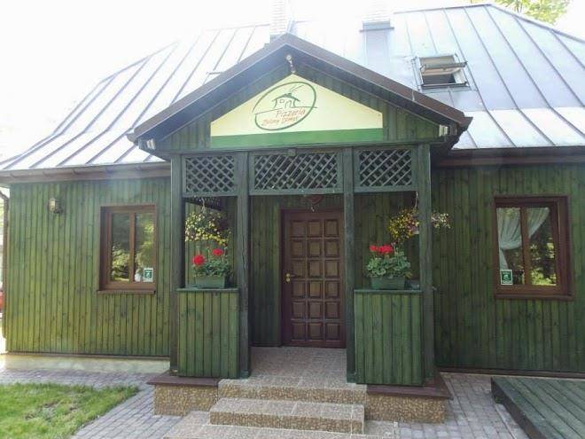 Pizzeria zielony domek