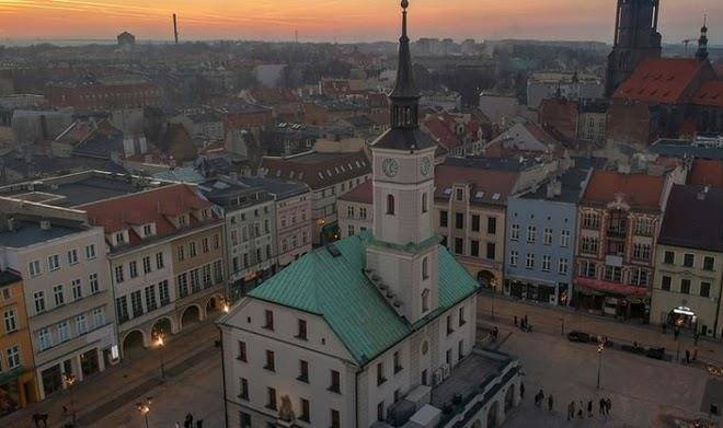 Stajnia pod debem starachowice