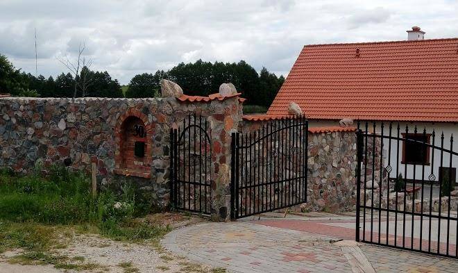 Dom nad zlotym jeziorem