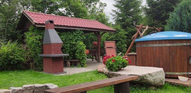 Domek pod lasem na mazurach