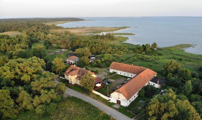 Agroturystyka folwark luknajno nad jeziorem sniardwy