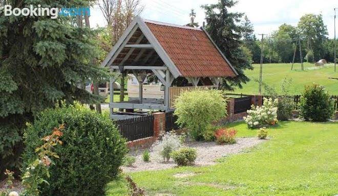 Domki Pokoje Nad Stawem Mlynowo Kolo Mragowa Image