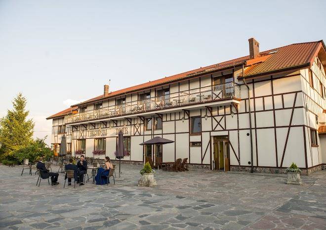 Targowski dwor mazury