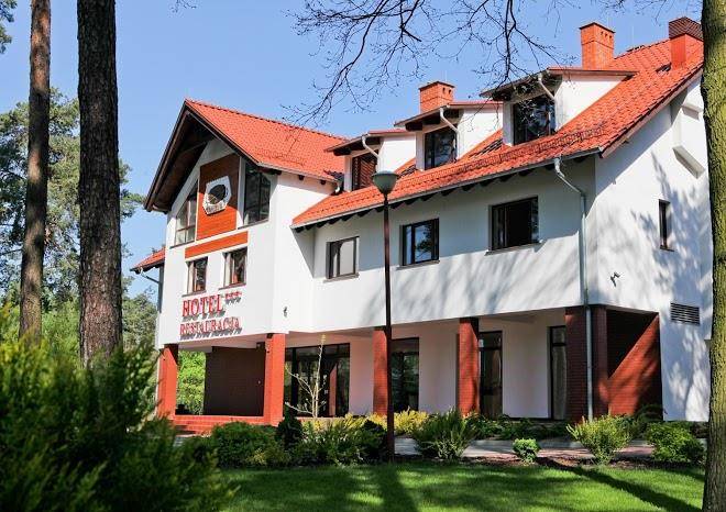 Hotel & Restauracja Dobrodziej Image