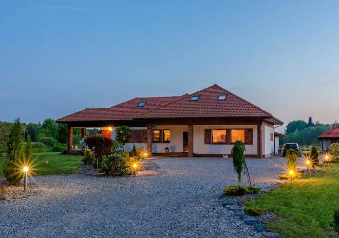 Na skraju lasu gospodarstwo agroturystyczne