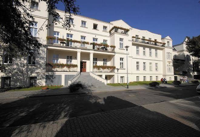 Jantar Hotel & Spa Image