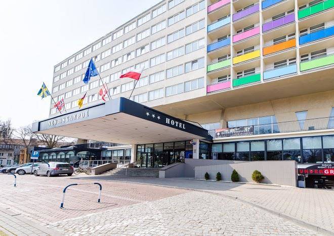 Hotel new skanpol