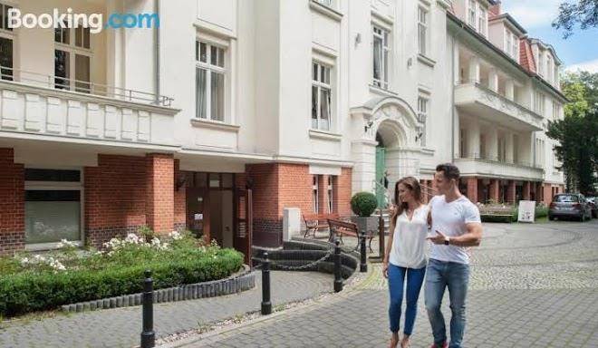 Hotel Cesarskie Ogrody Image