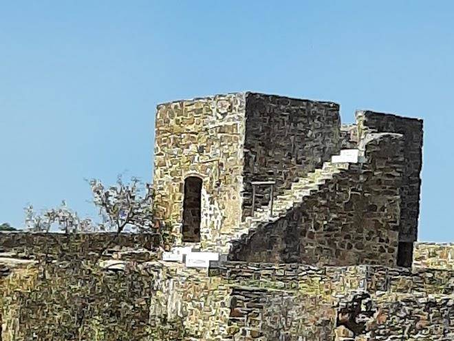 Mertola castelo palace