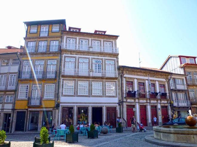Guimaraes studios lounge
