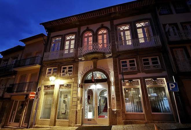 Hotel mestre de avis