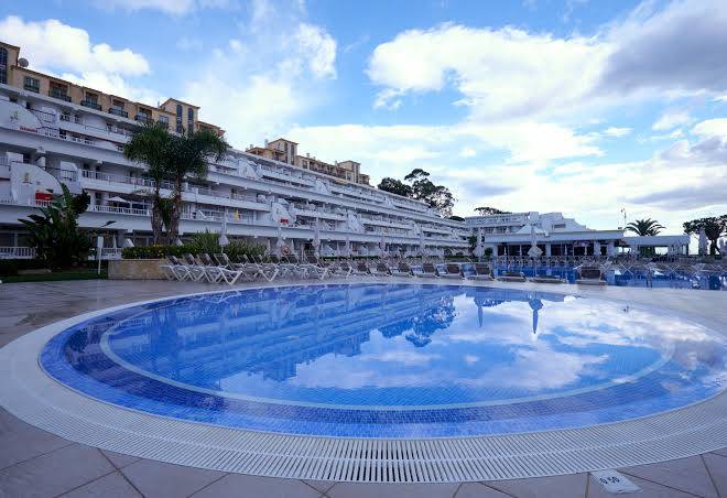 Muthu clube praia da oura
