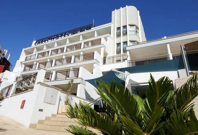 Carvi beach hotel algarve