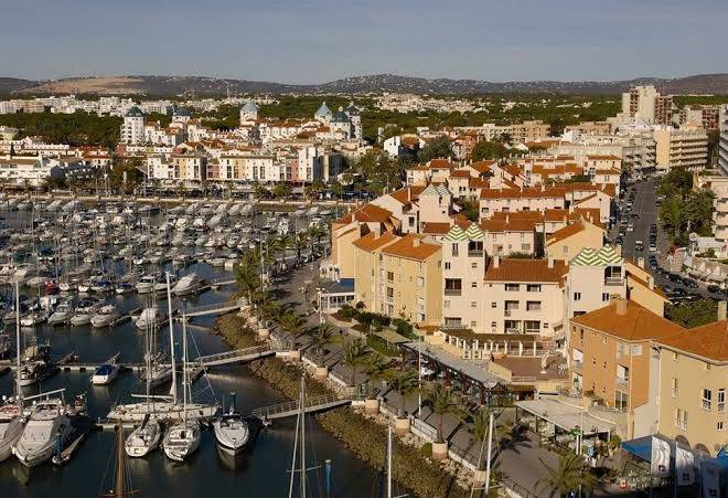 Garvetur marina plaza