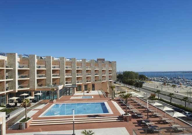 Real marina hotel & spa