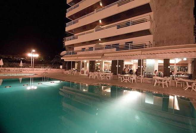 Vau hotel