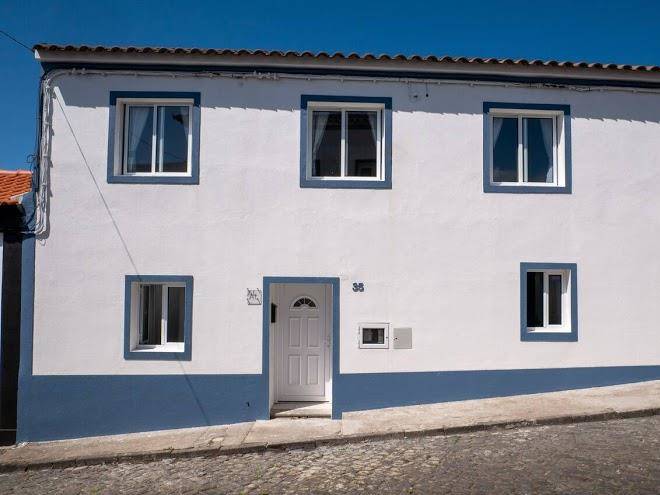 Dwell azores co working & accommodation