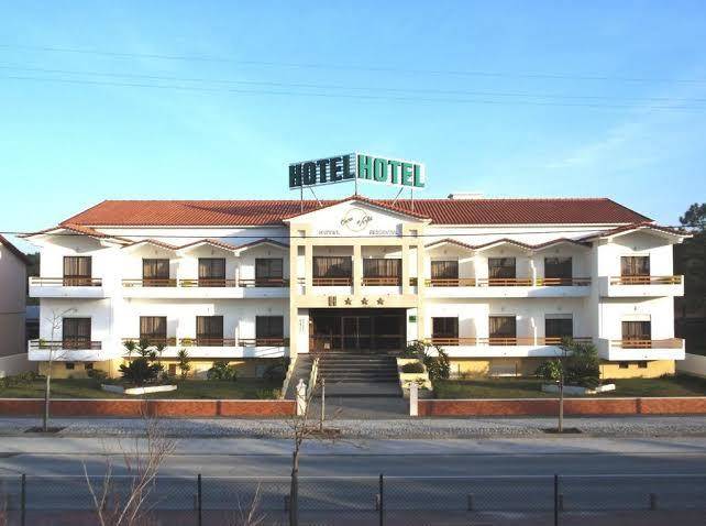 Hotel ouro verde