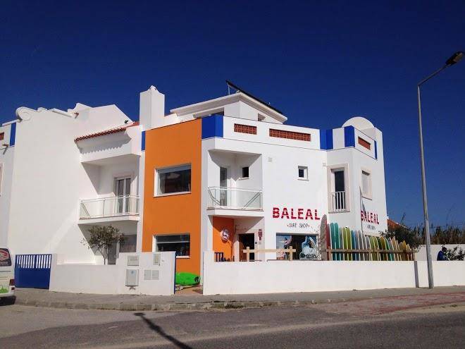 Alex surf school