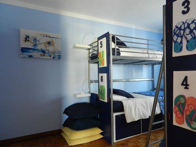 Peniche blue wave home