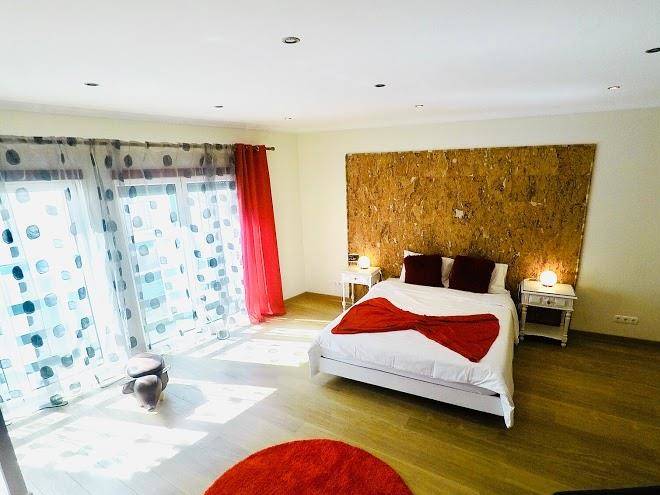 Pillows Peniche B&b Image