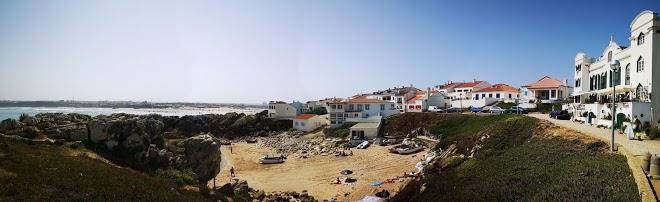 Supertubos west surf