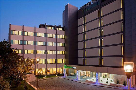 Holiday inn express lisbon airport