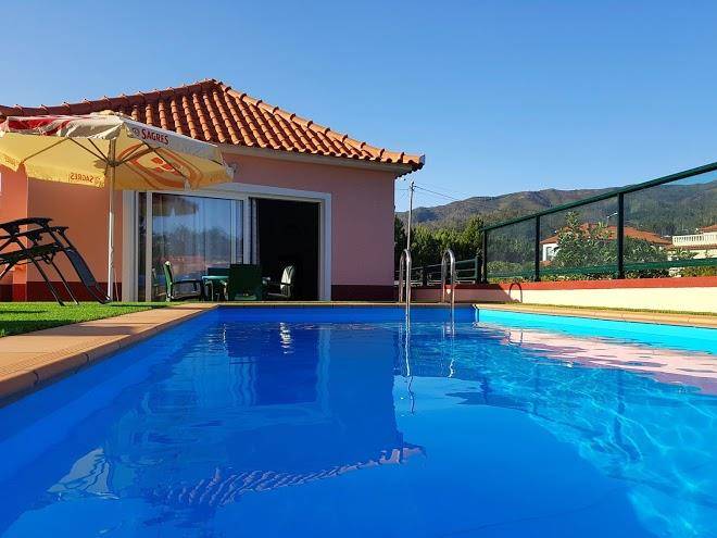 Paradise In Prazeres Vacation House With Heated Pool