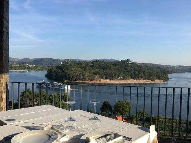 Restaurante figurino do douro
