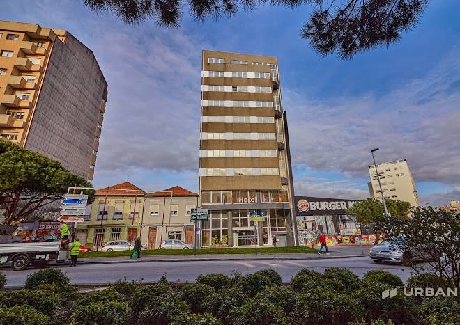 Urban hotel amadeos