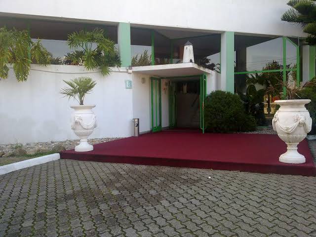 Tropical promises hotel