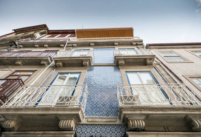 Luggage storage porto