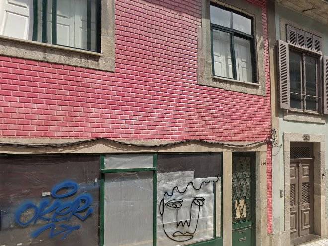 Oporto guest bombarda art district