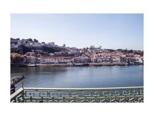 Porto by the river apt