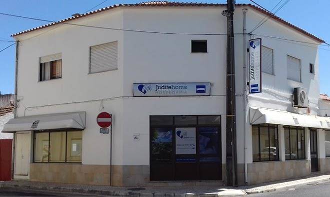 Atjuditehome hospedaria