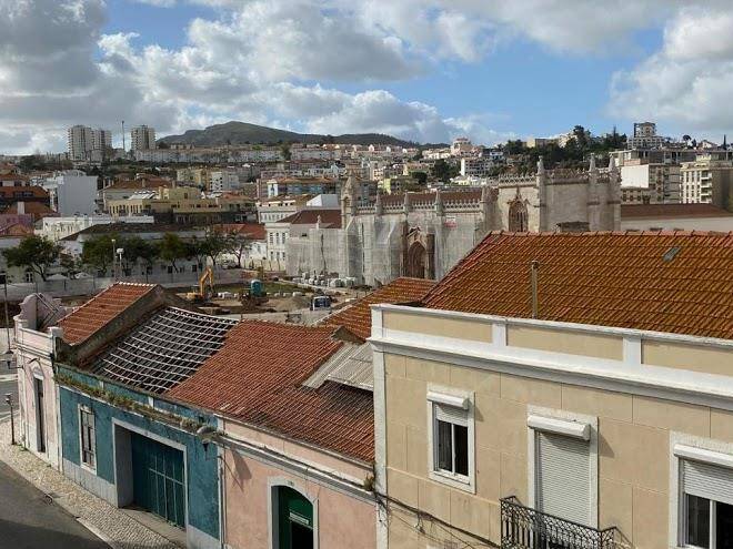 Setubal downtown blue