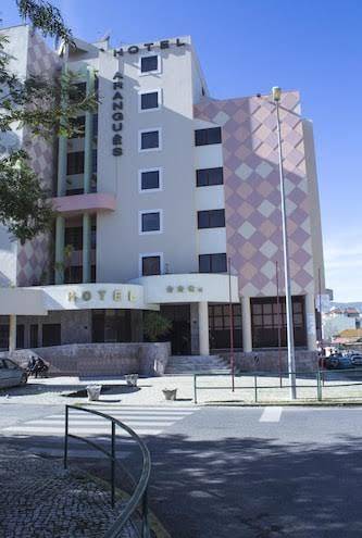 Hotel arangues