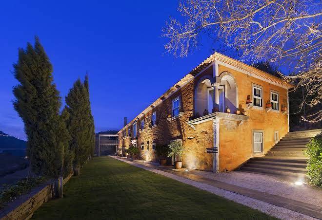 Quinta do vallado acquisition