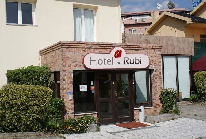 Hotel Rubi Image