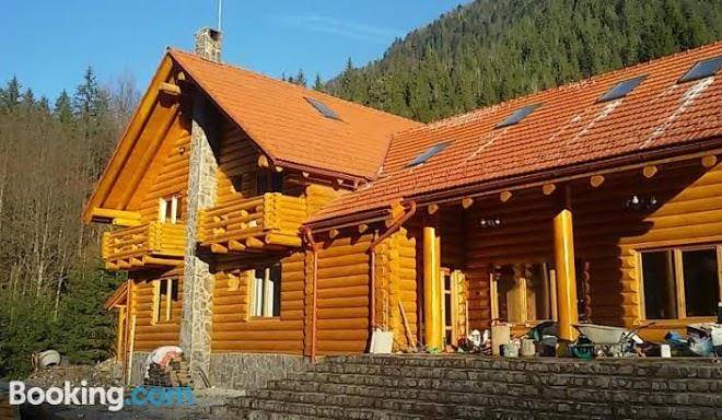 Pensiunea izbucul tauz
