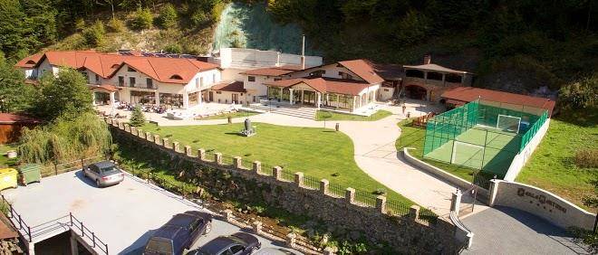 Perla martiniei pensiune restaurant transalpina